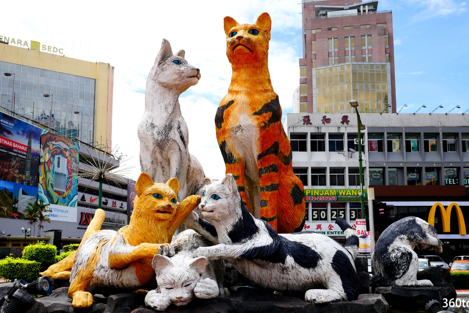 KUCHING CITY TOUR
